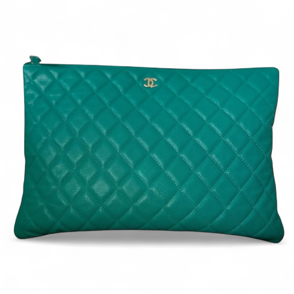 CHANEL Caviar Quilted Medium O Case Clutch Turquoise